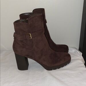 Anne Klein Hilton Dark Brown Heeled Boots. Never worn! New condition!